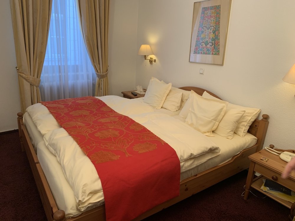 Kaub: Ein besonderes Juwel, eine Wohlfühlstätte für Gäste bietet dieses kleine Hotel in Kaub am Rhein.  Kaub: Ein besonderes Juwel, eine Wohlfühlstätte für Gäste bietet dieses kleine Hotel in Kaub am Rhein.