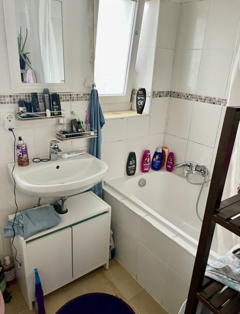Badezimmer mit Wanne