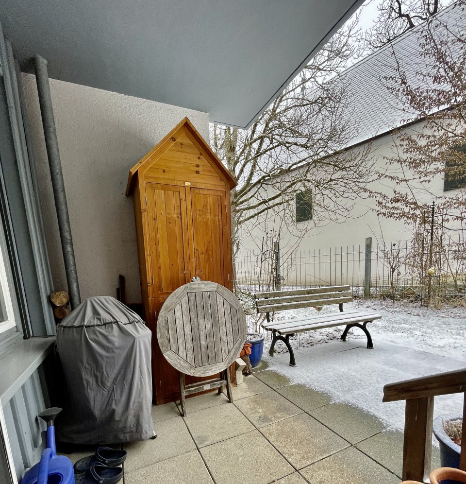Terrasse mit Gartenzugang 