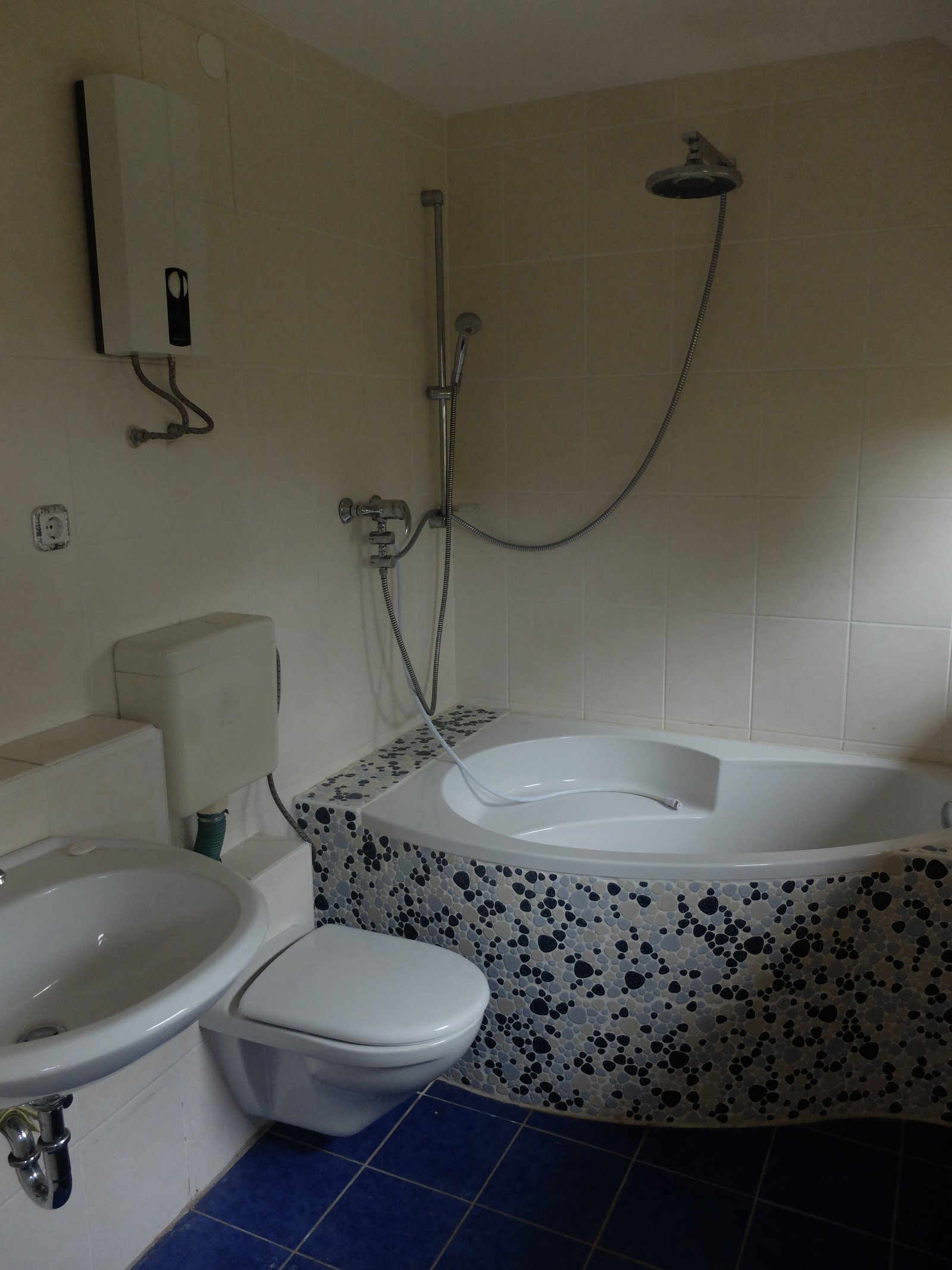 Wohnung EG vermietet Wohnung EG vermietet