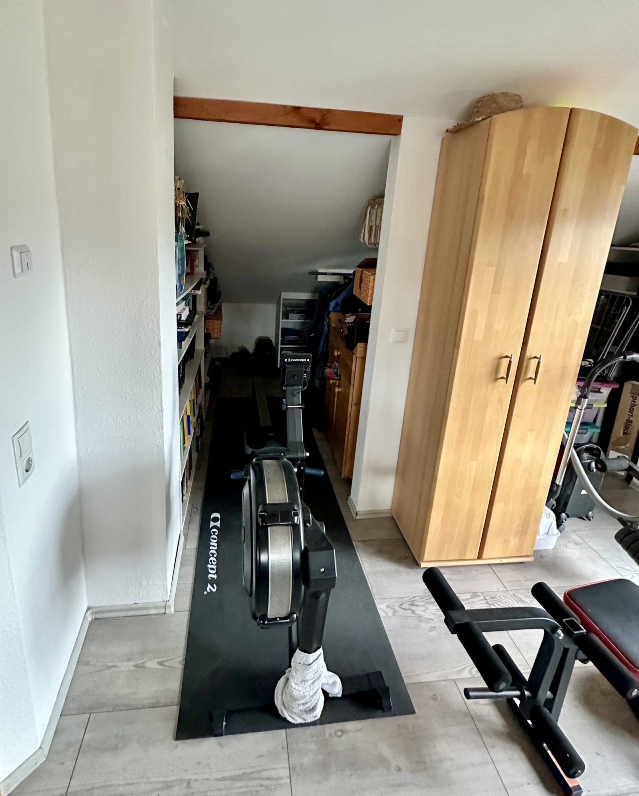 Schlafzimmer mit Platz für Hobby - Ankleide oder Stauraum Schlafzimmer mit Platz für Hobby - Ankleide oder Stauraum