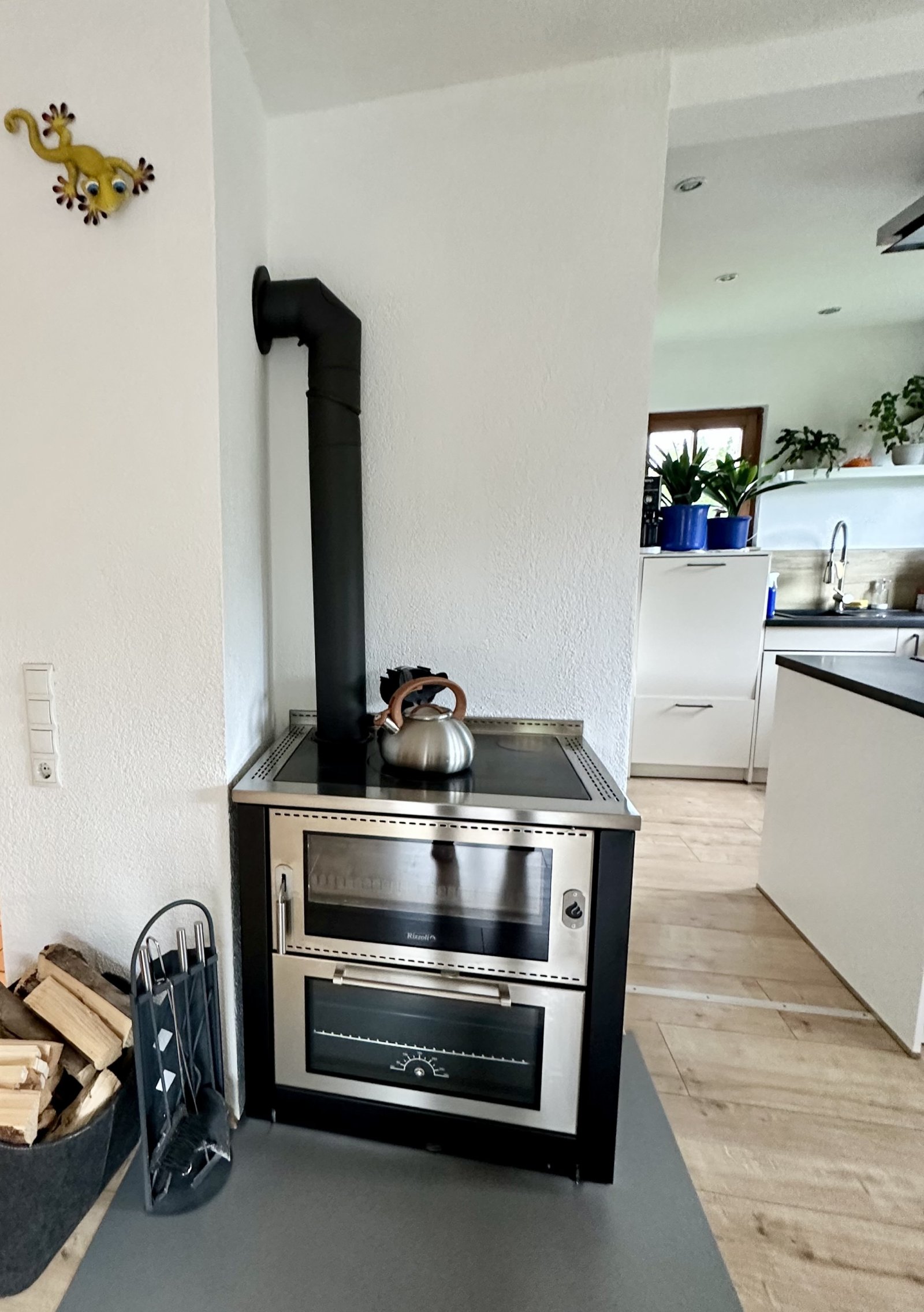 Hexe - Holzofen zum kochen Hexe - Holzofen zum kochen